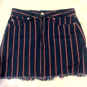 American Eagle patriotic skirt